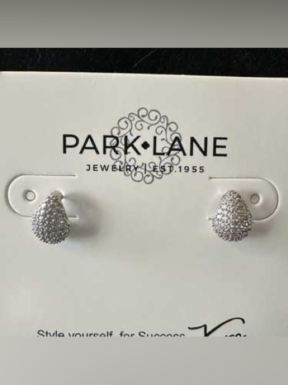 Park Lane Teacup Earrings NIB - Picture 2 of 4